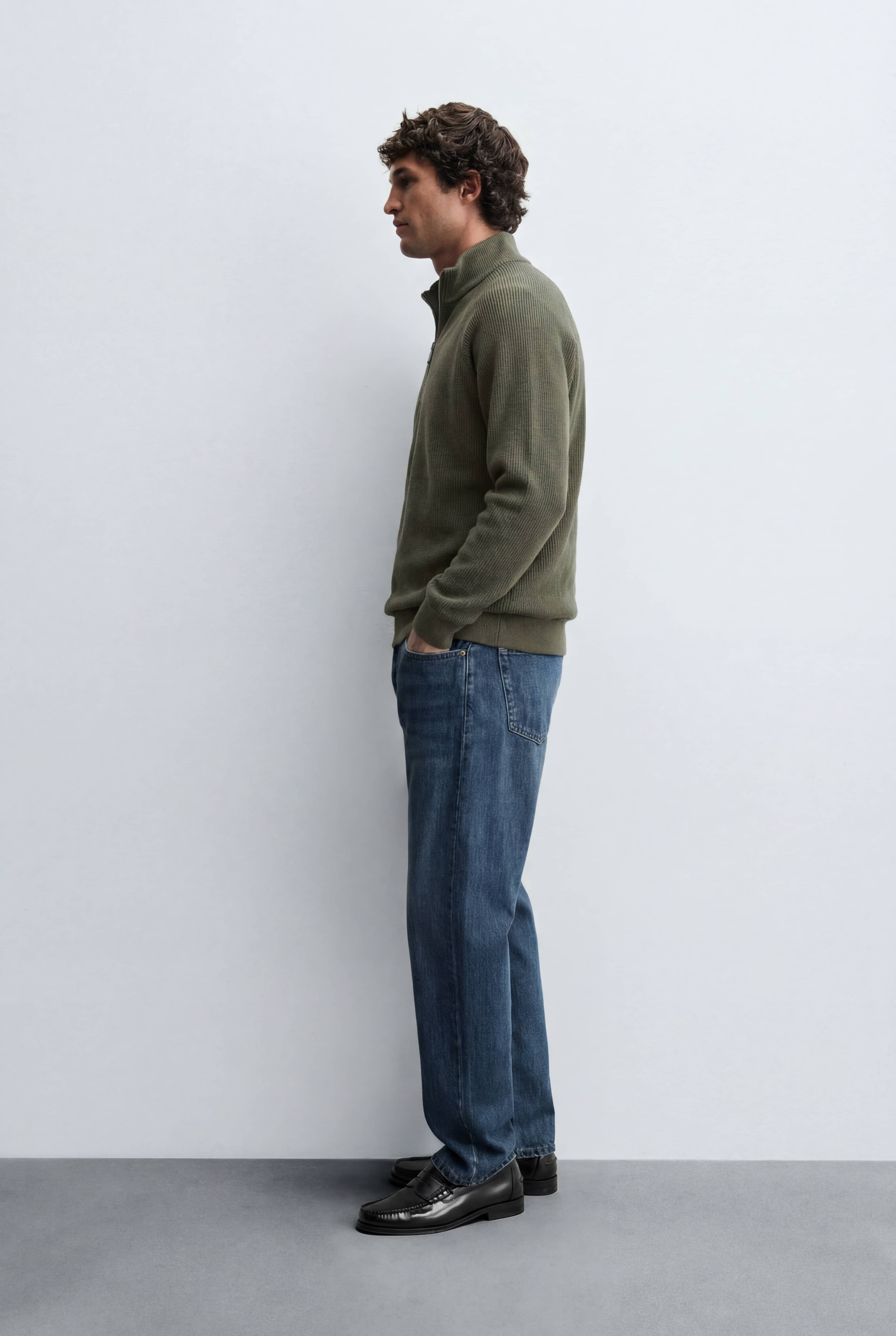 Suéter Cuello Zipper