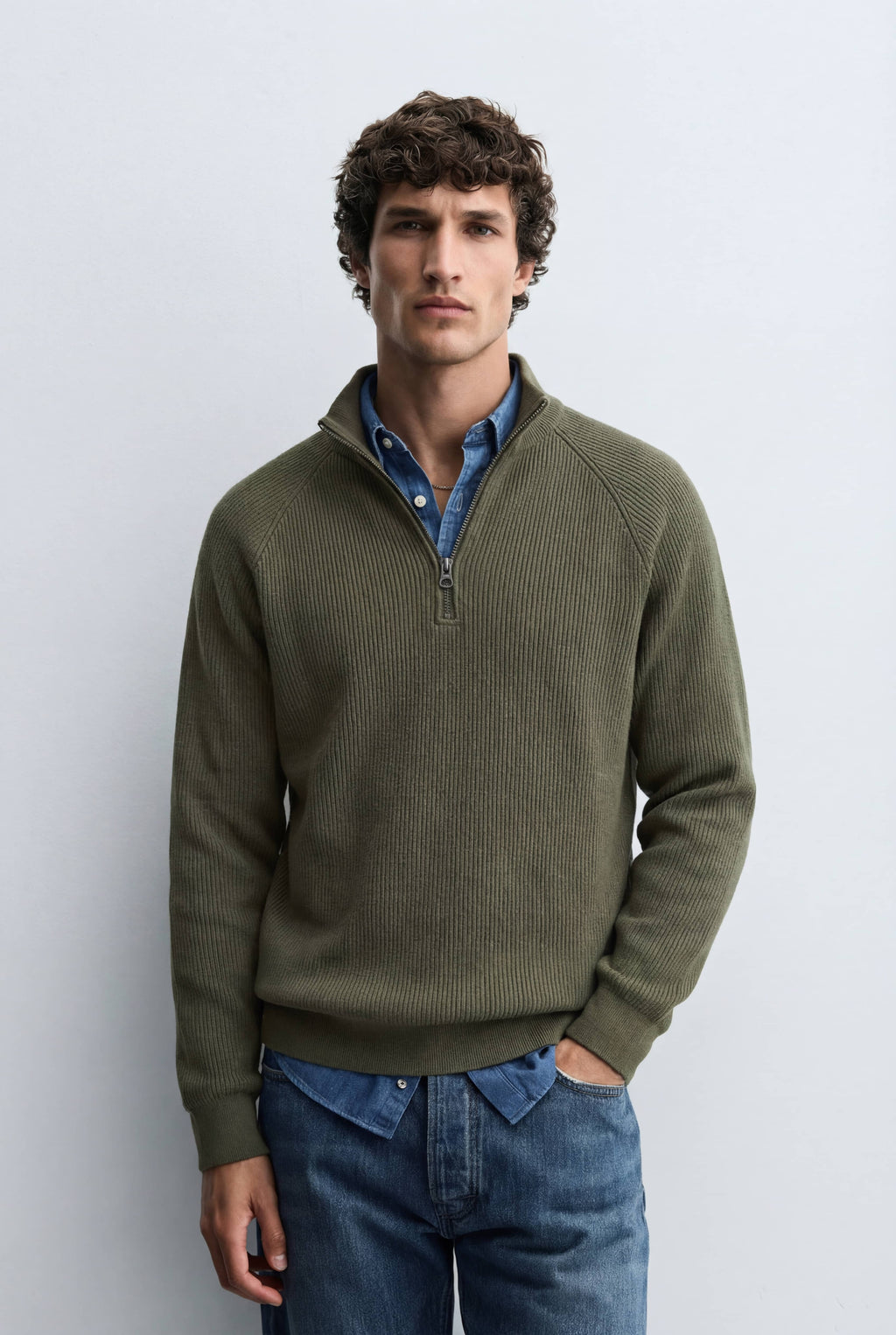 Suéter Cuello Zipper