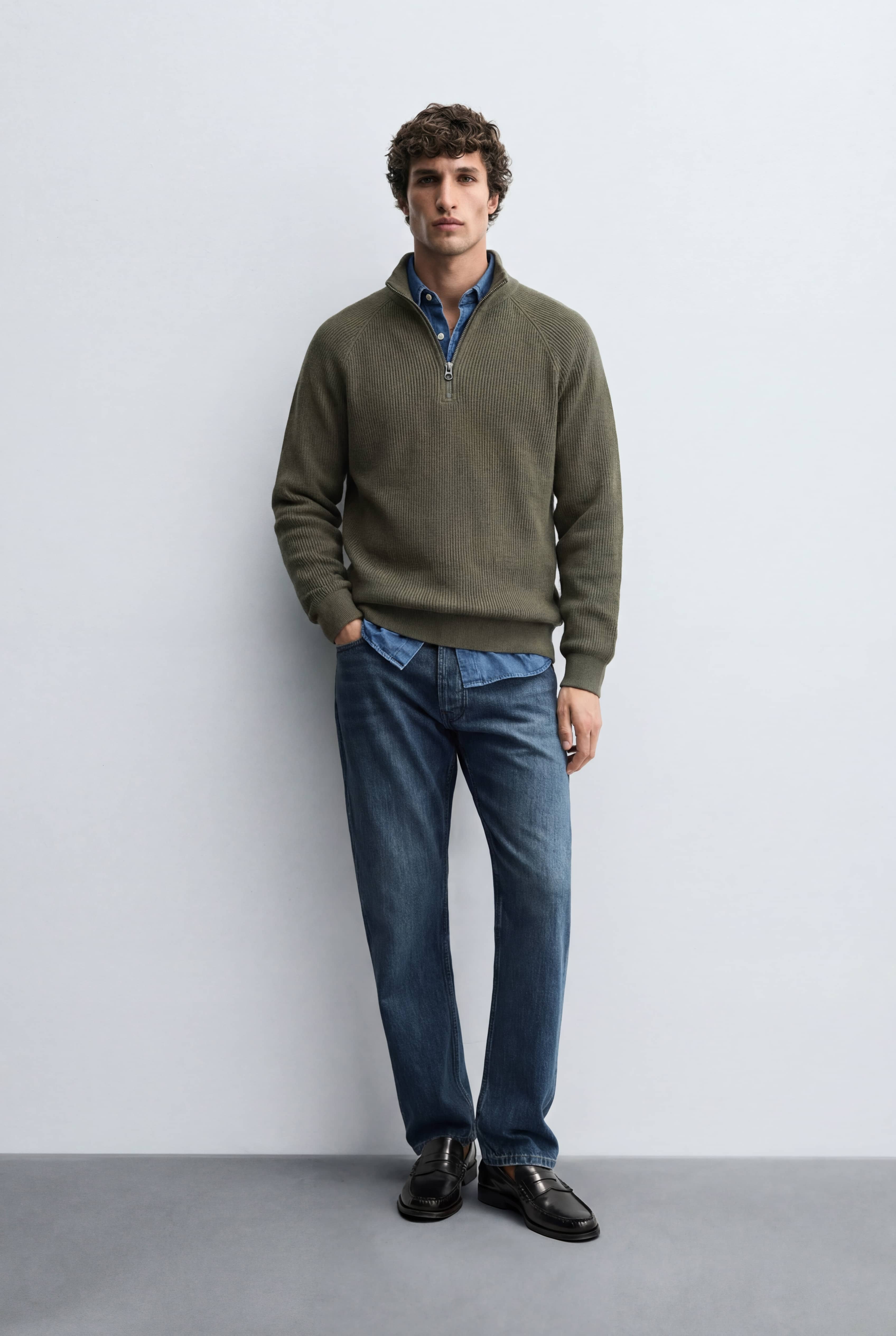 Suéter Cuello Zipper