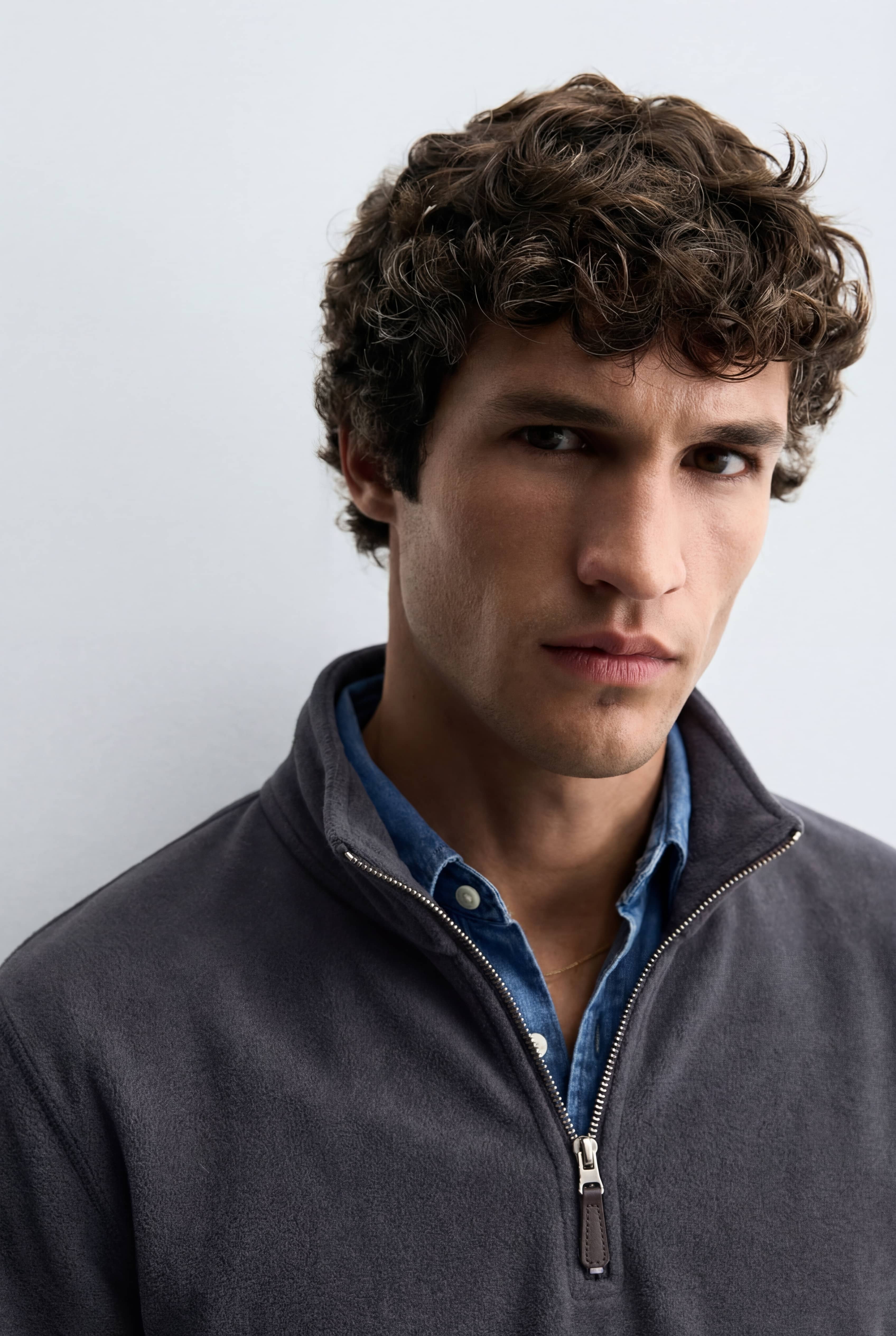 Sudadera Cuello Alto