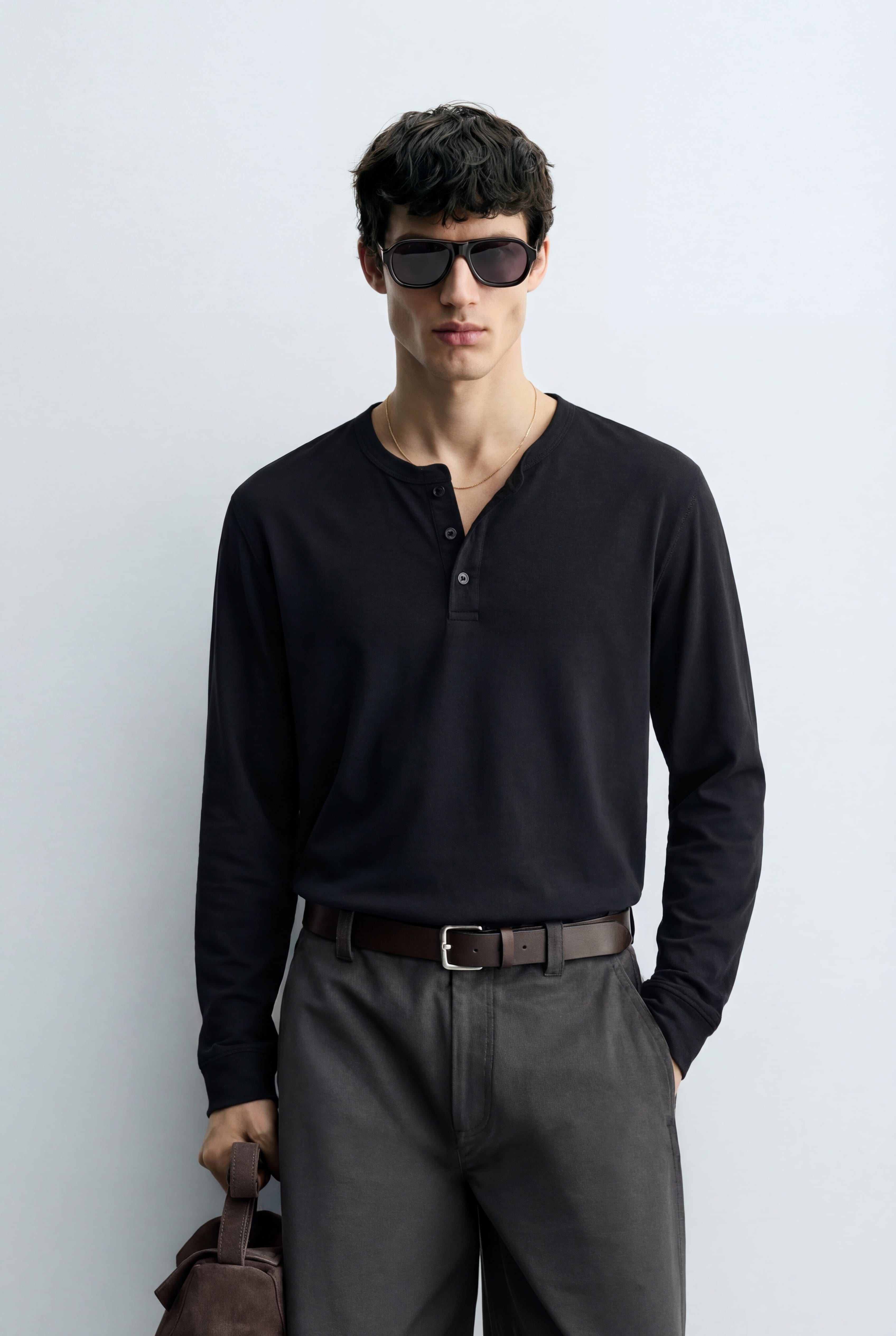 Camisa Silueta Limpia