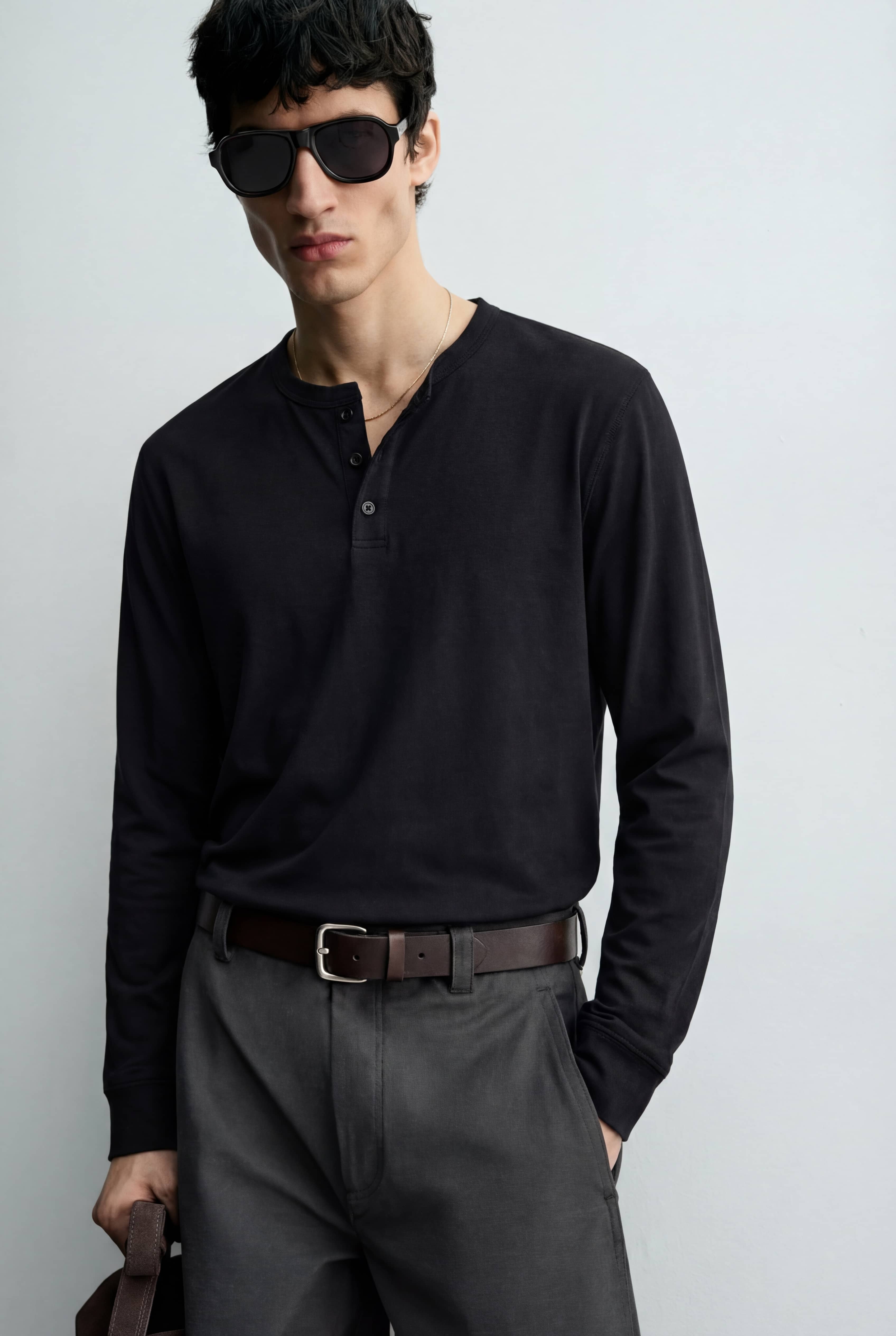 Camisa Silueta Limpia