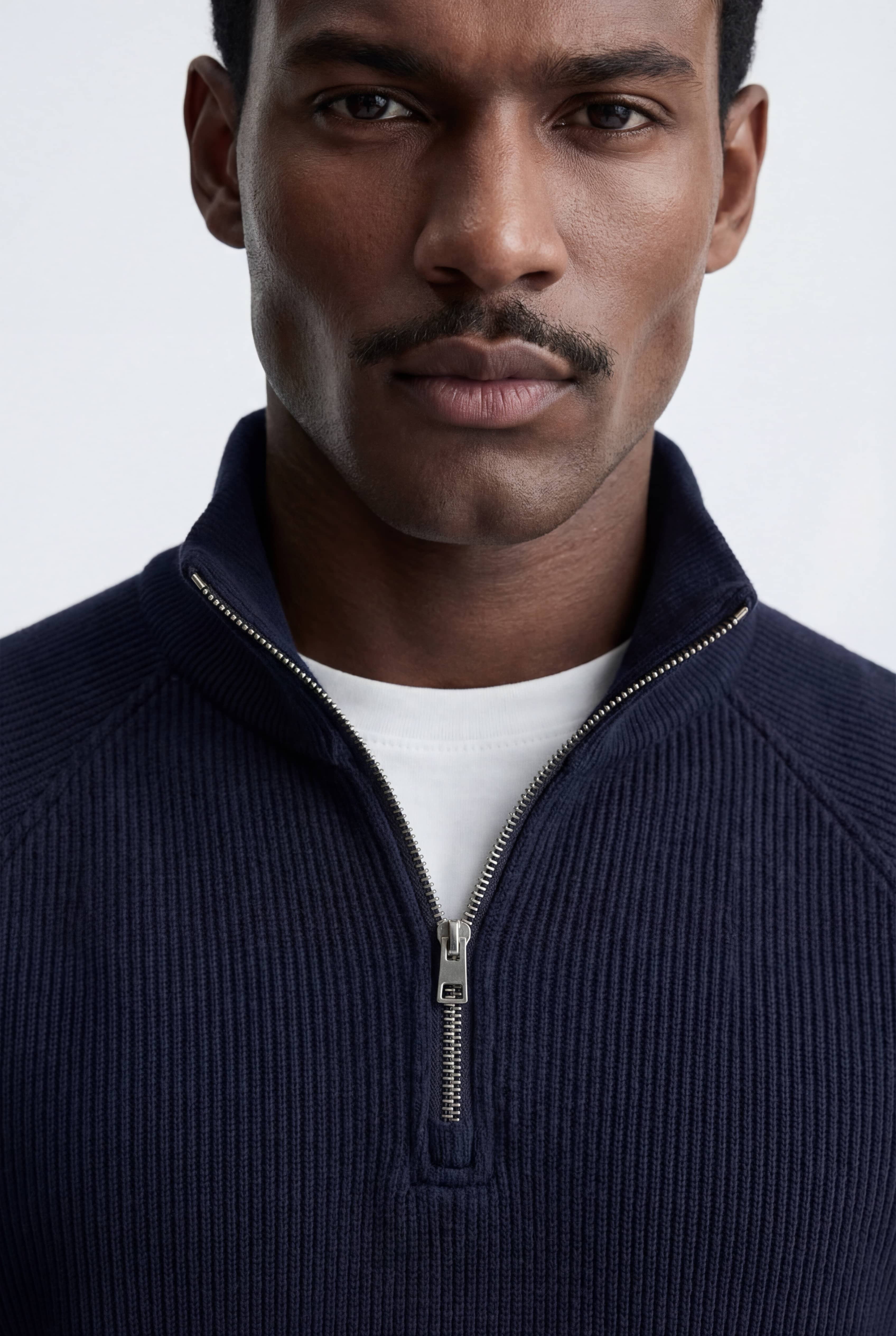 Suéter Cuello Zipper